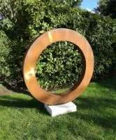 Кортеновская сталь кольцо садовая скульптура (518270) сертификат арт-объект  в Калининграде