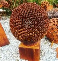 Кортеновская сталь — сфера (518931) ∅  950 мм. Калининград 