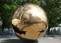 Полый шар из латуни полированный (198296) производство - сфера арт-объект ø 1000 мм. пустотелая  в Калининграде