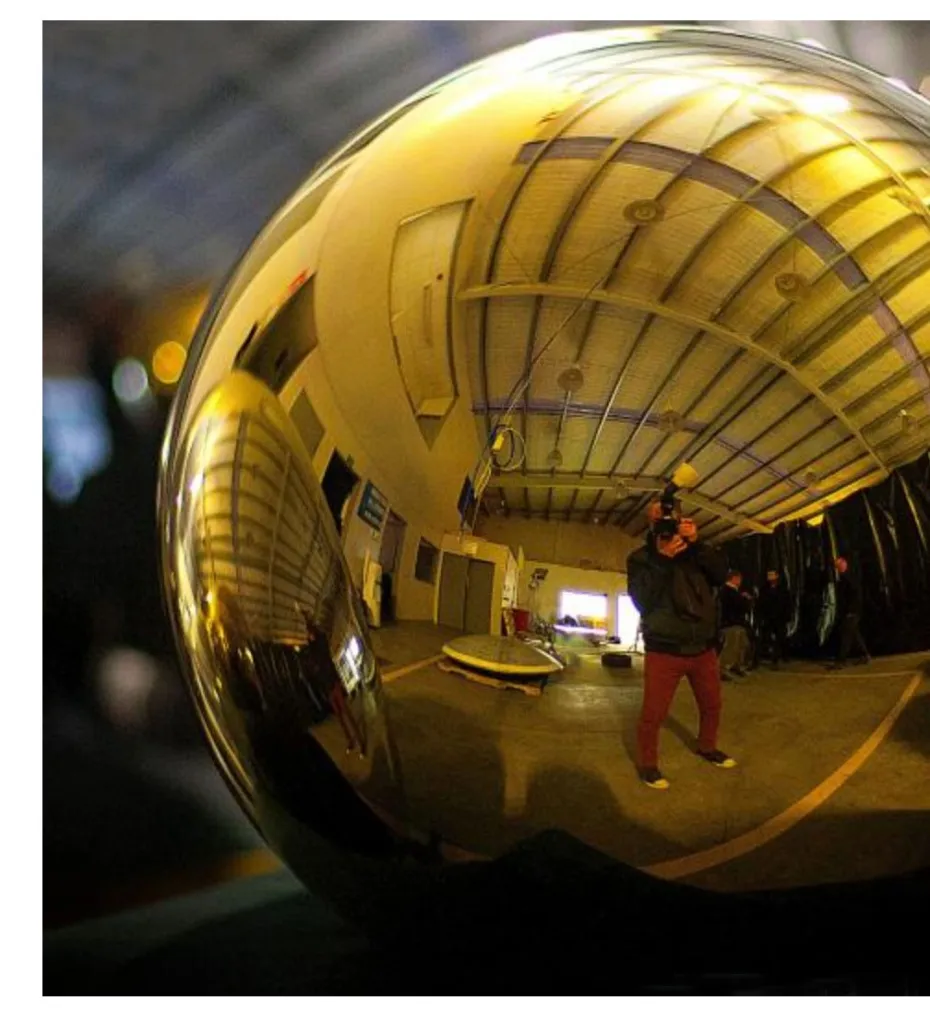 Стальная сфера - полировка до зеркального блеска в Калининграде